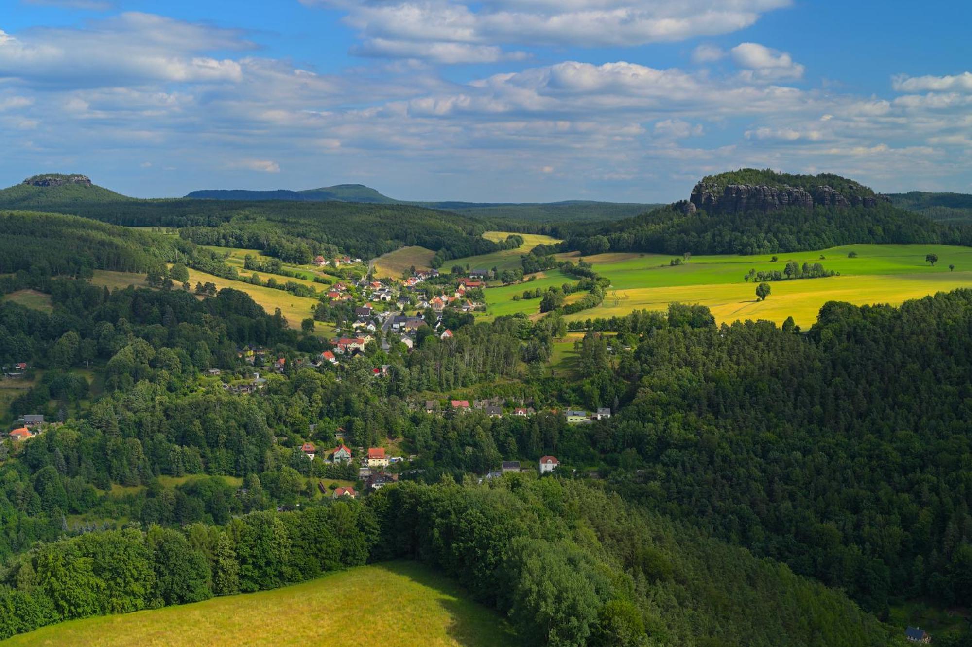 Gasthof Ungerberg Нойштадт-ин-Захзен Экстерьер фото